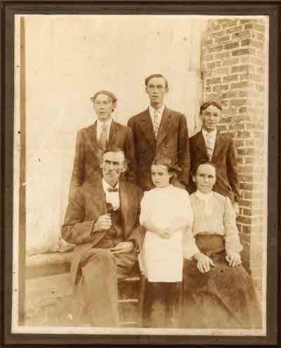 Photograph of Joseph Alexander Hunt Family.